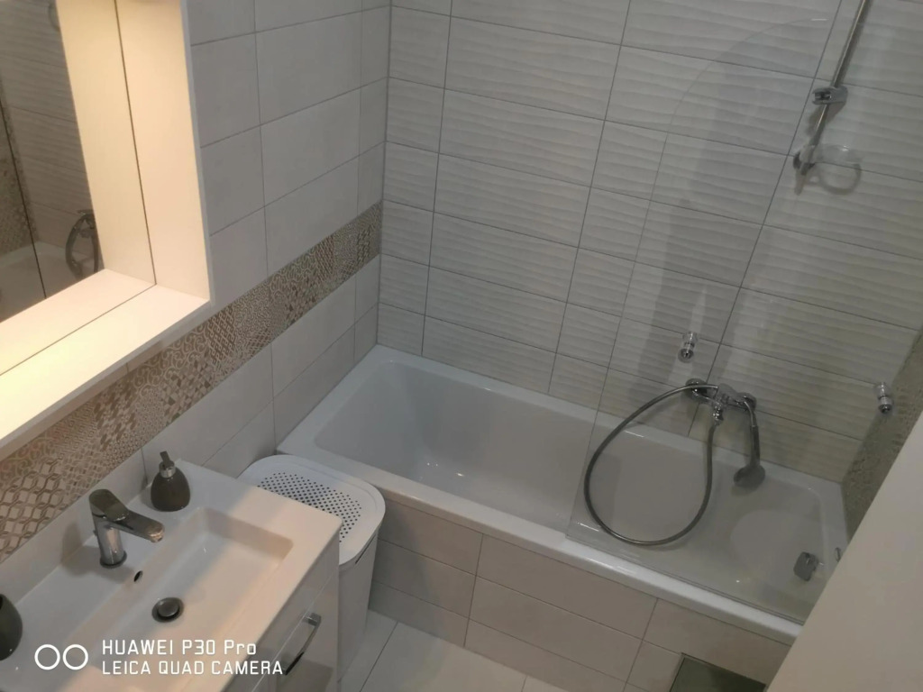 CITY CENTER PEARL #new#free reserved parking in garage elevator direct access#business and pleasure#city view&balcony&sunny&cafes&markets&tram#city center#working room#2 toliets#2 bedrooms