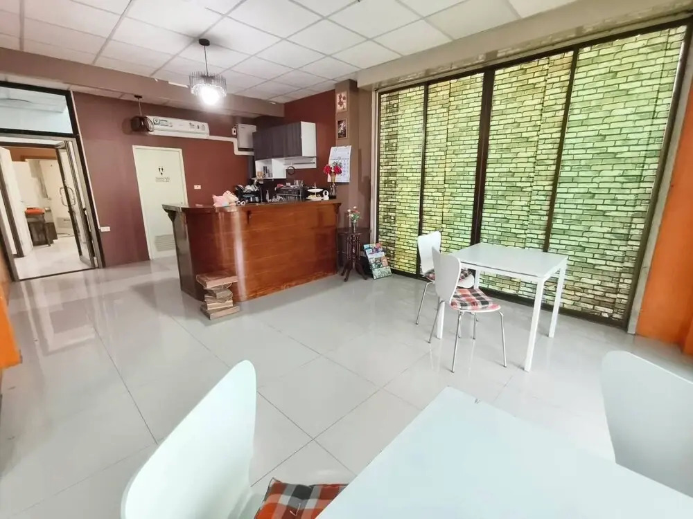 TC House and Cafe