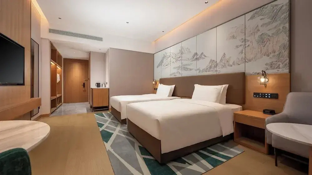 Holiday Inn Weinan Etdz by IHG