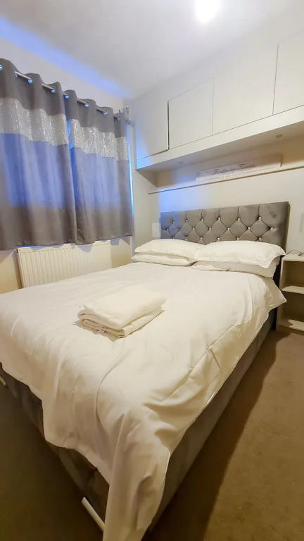 Room-cosy Double Private Bedroom 2-3