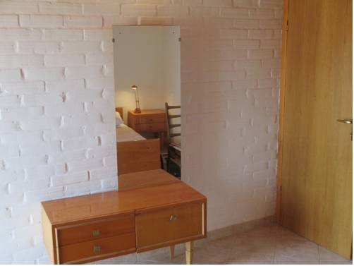 Apartment and Rooms Zora