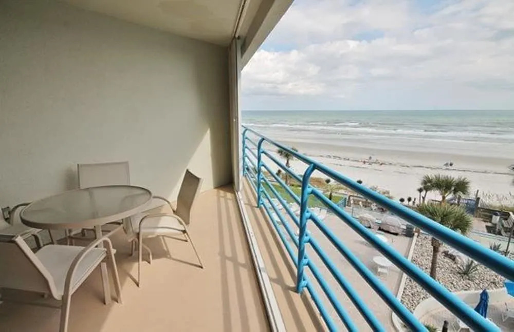 Ebb Tide 404 Apartment 2