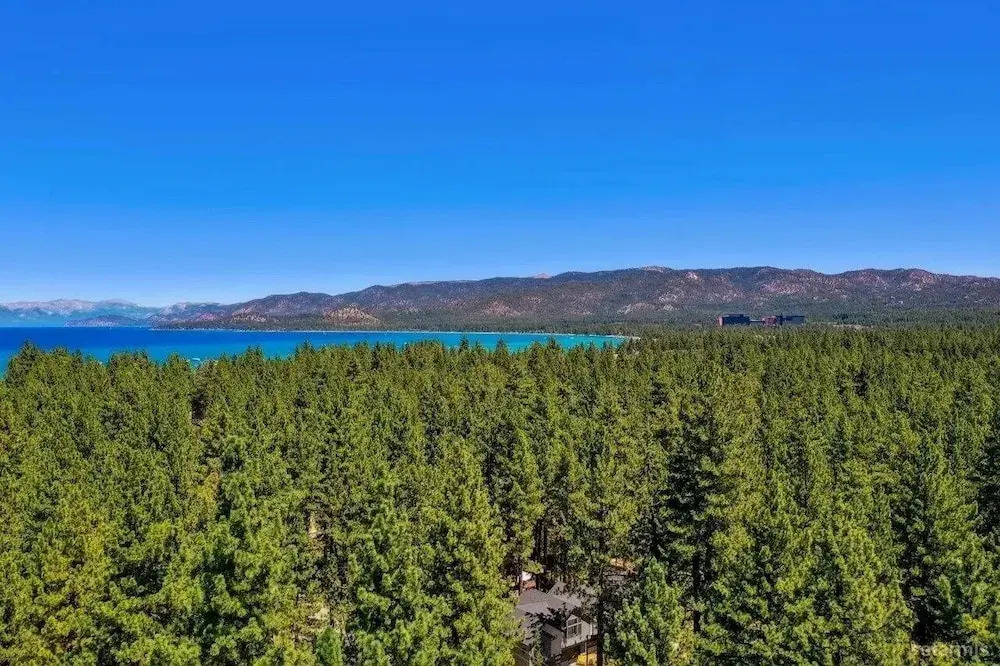 3300 Cape Horn 3 Bedroom Home