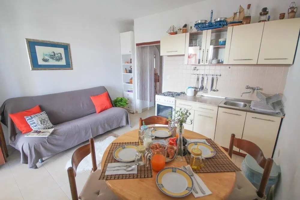 Friends and Family Apartments