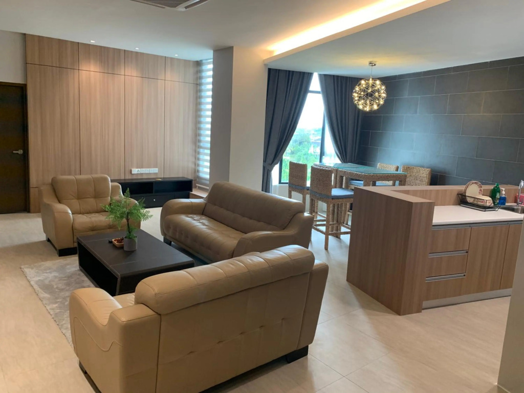 3Bedroom Rex Apartment 5min Drive to Vivacity
