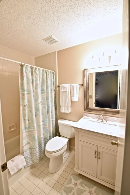 Seawinds 77 - Remodeled Sea Winds 2 Bedroom Steps to the Pool Lagoon View