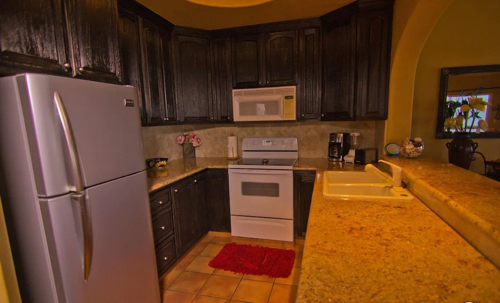 Las Mananitas LM BB2 2 Bedroom Condo By Seaside Los Cabos