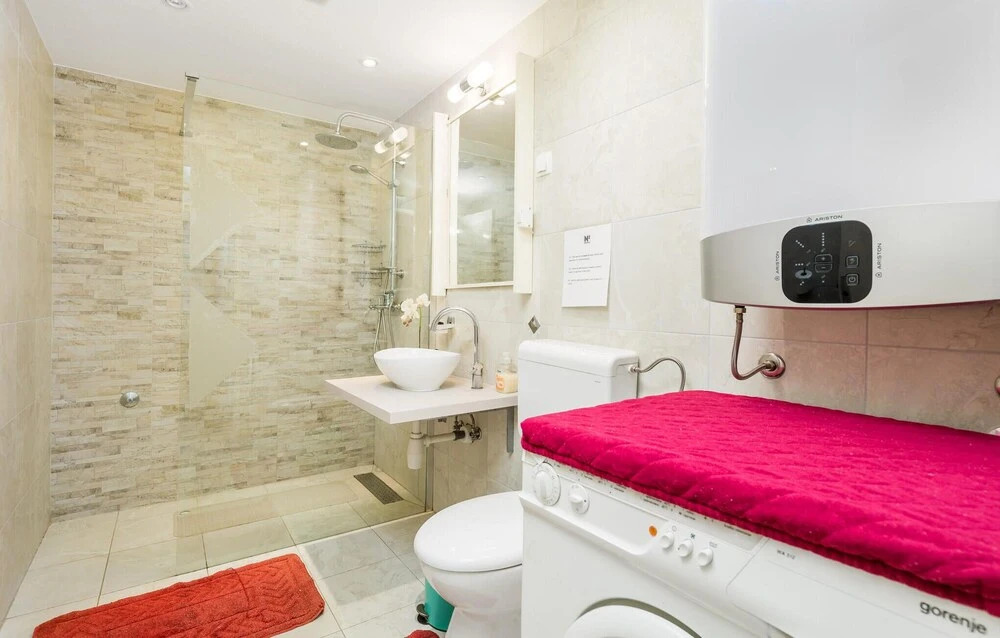 Awesome Home in Sveti Juraj With Wifi and 3 Bedrooms