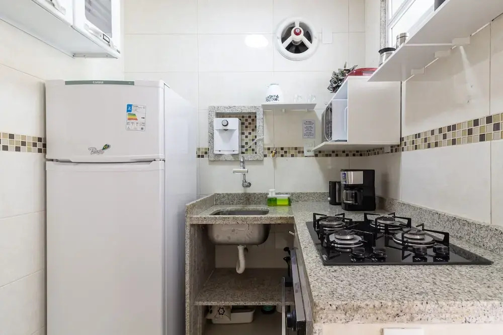 Cosy in Copacabana 7 Minutes From the Beach Fm211