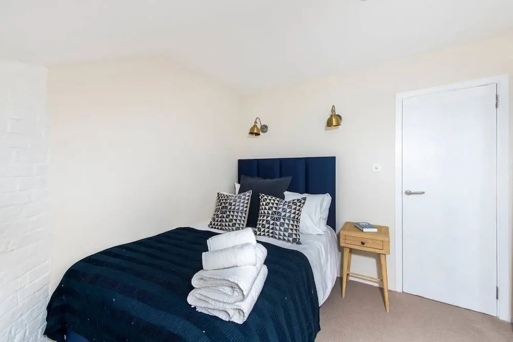 3-bed Mews House, Battersea
