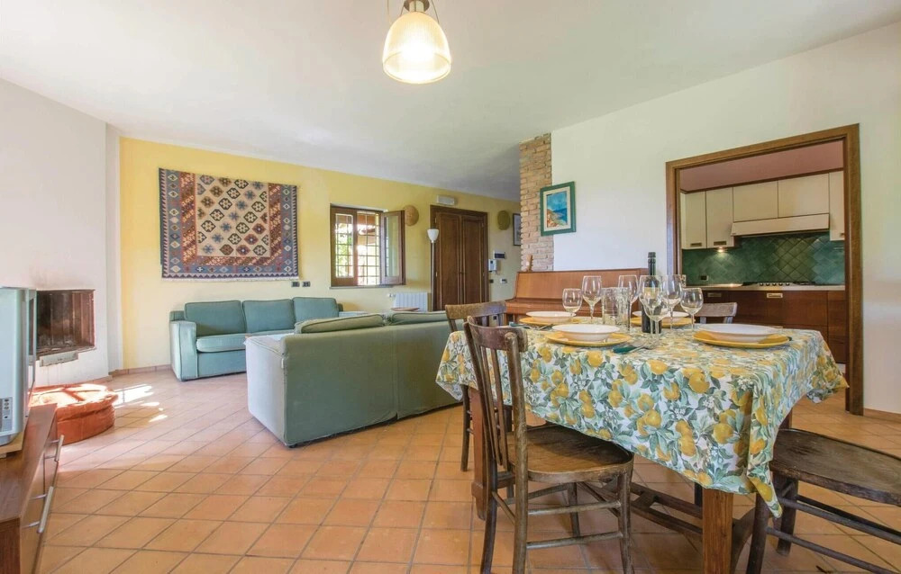 Two-Bedroom Holiday Home In Smaria Di Ricadi -Vv