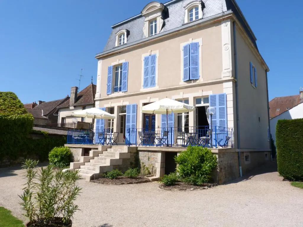 Logis Hotel Domaine du Cheval Blanc