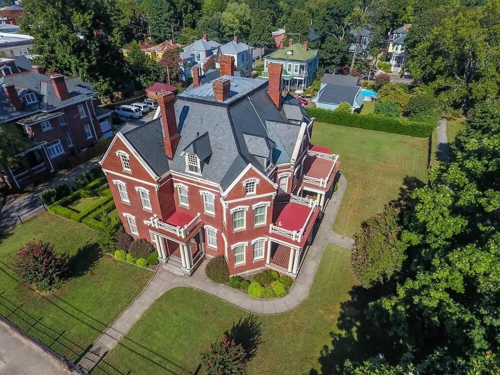 Wright Mansion - An Impressive Victorian Estate