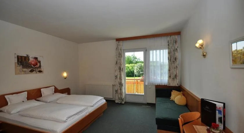 Hotel-Restaurant Teuschler-Mogg Bad Waltersdorf inklusiv Genusscard