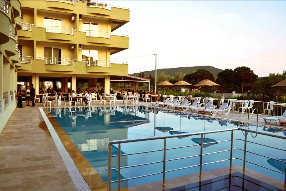 Sare Hotel