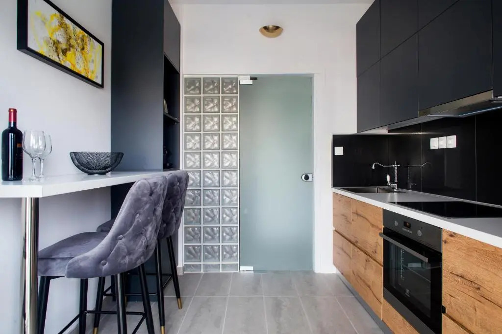Athenalux Apartment Modern Bright