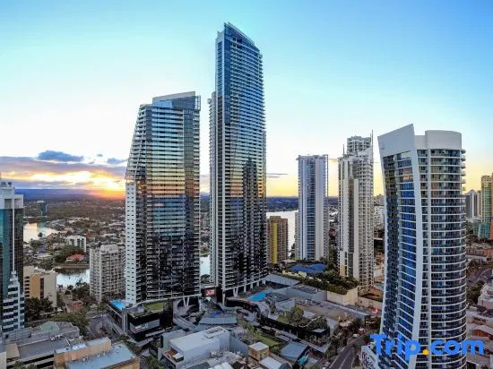 Circle on Cavill Apartments - Central Surfers Paradise - Hosted by wowstay