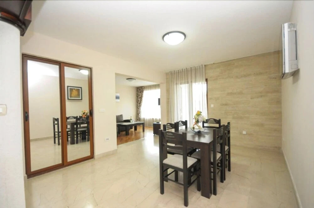 Lusso Apartments Budva