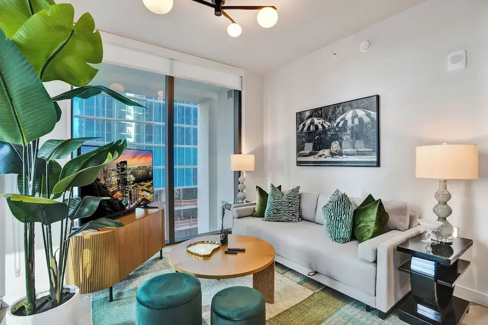 Chic 2Br Floor 18 Heart of Downtown Miami