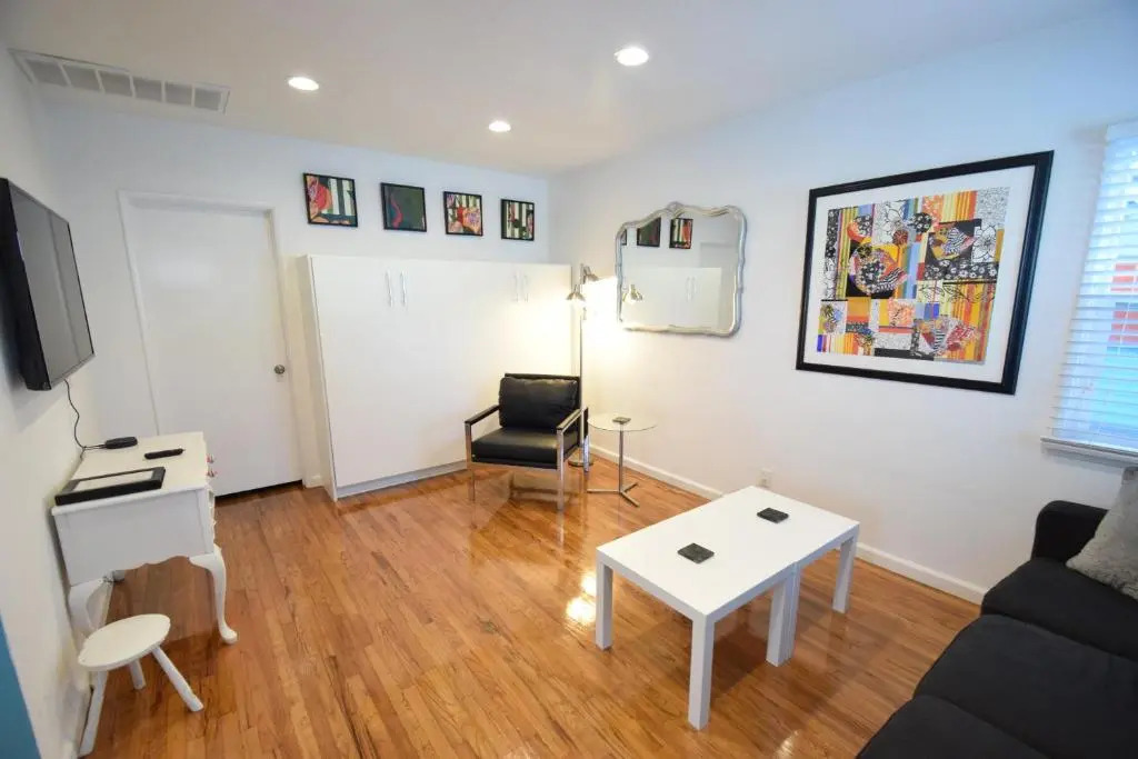 Venice Beach Apartments Monthly rents