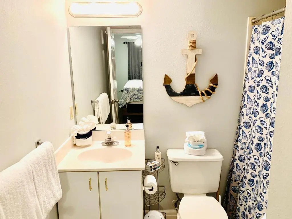 Just Updated - Beachfront Ocean view, 19th Floor