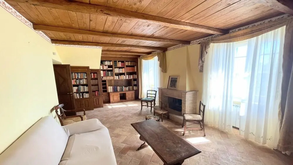 8 Guests - Huge Manor Close to Spoleto - Private Swimming Pool