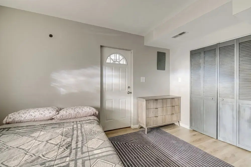 Work & Play Near DC: Extended Stay w/ Large Yard