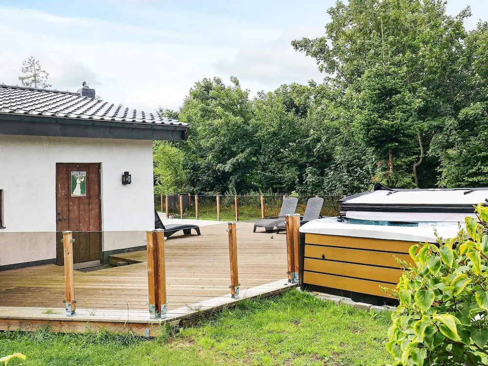 6 person holiday home in Væggerløse-By Traum