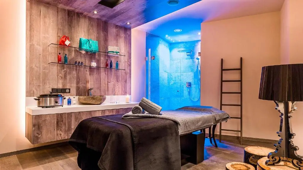 Mountain Spa Residences
