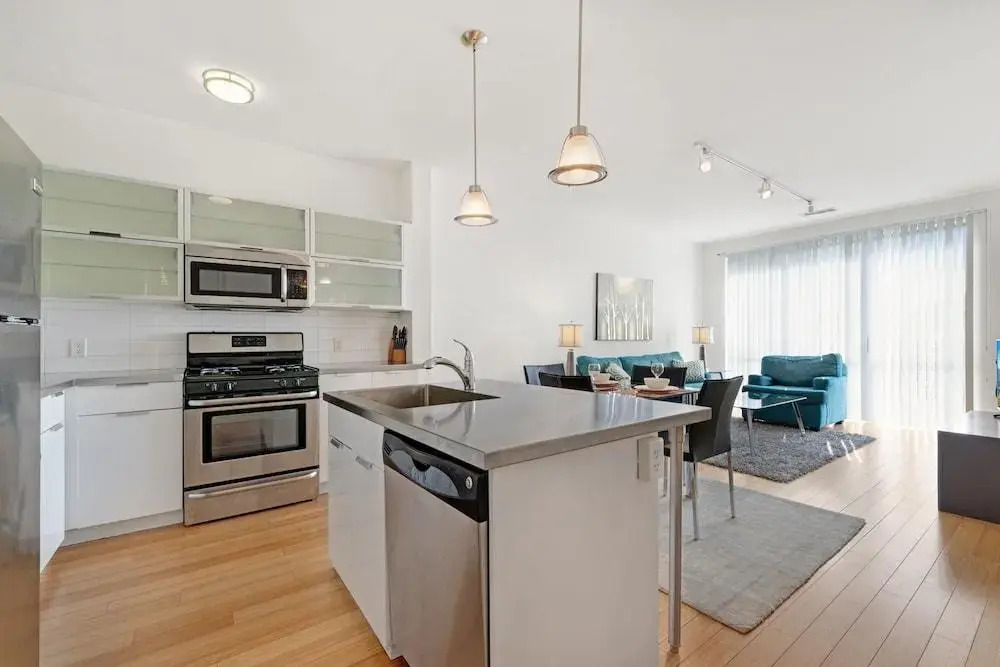 Global Luxury Suites at Downtown Stamford