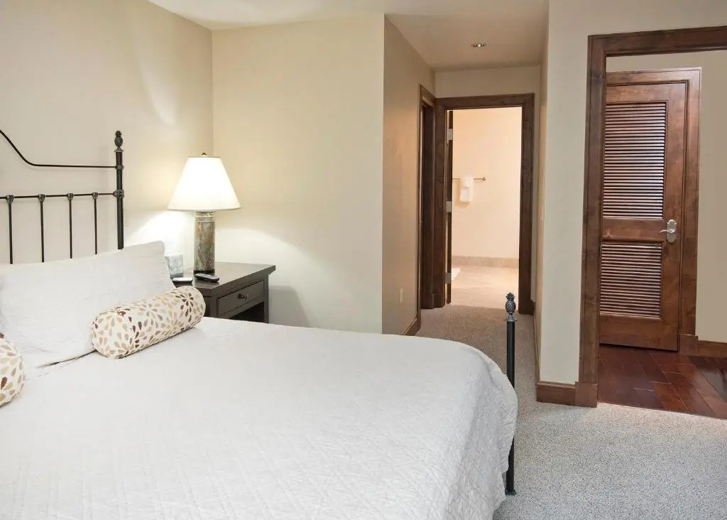 Ascent Residence 309