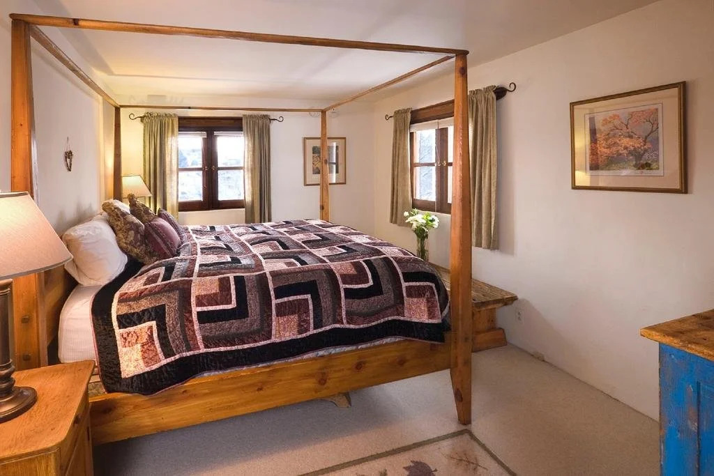 Hacienda Nicholas Bed & Breakfast