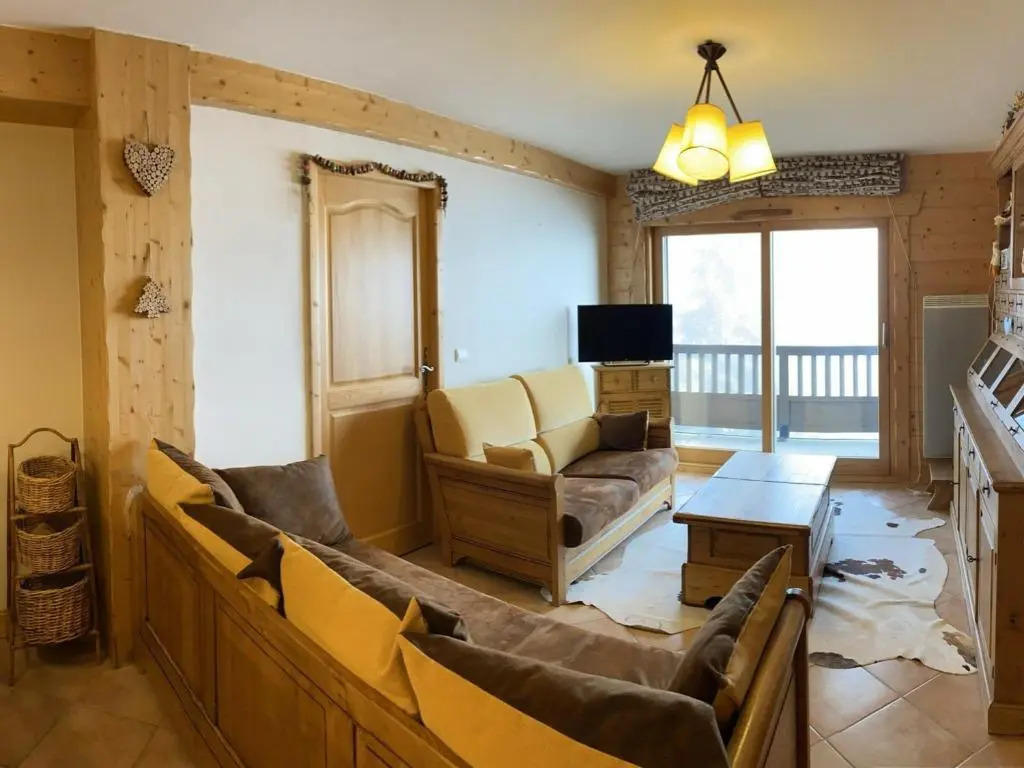 Appartement 8 pers, balcon sud, parking et piscine - FR-1-293-363