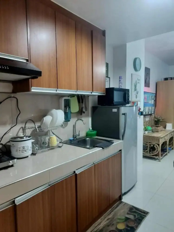 Luxurious Condo in Quezon City With Private Pool and City Views
