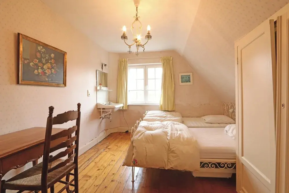 Villa in Het Zoute near the Beach