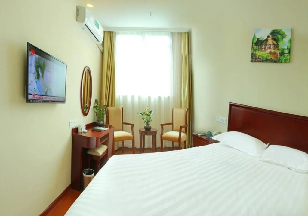 GreenTree Inn Hub Convention Center Huaxiang Road