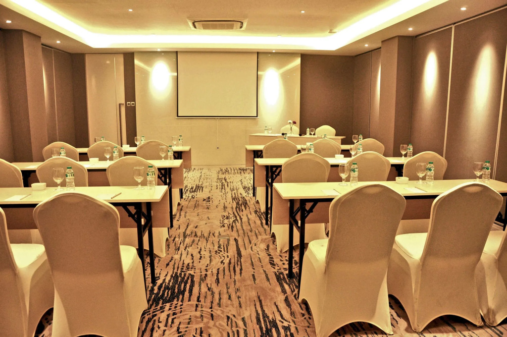 Grand Picasso Hotel