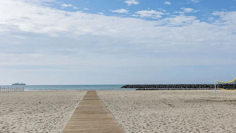 Relaxed Coastal Living in Agde