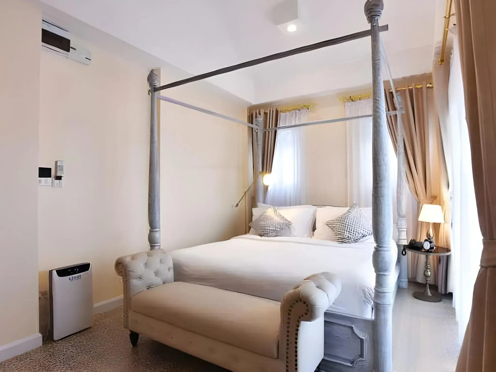 Noursabah Boutique Bed Bangkok