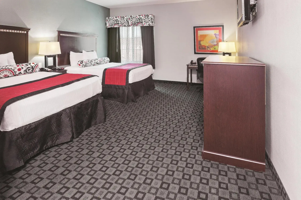 La Quinta Inn & Suites by Wyndham Decatur