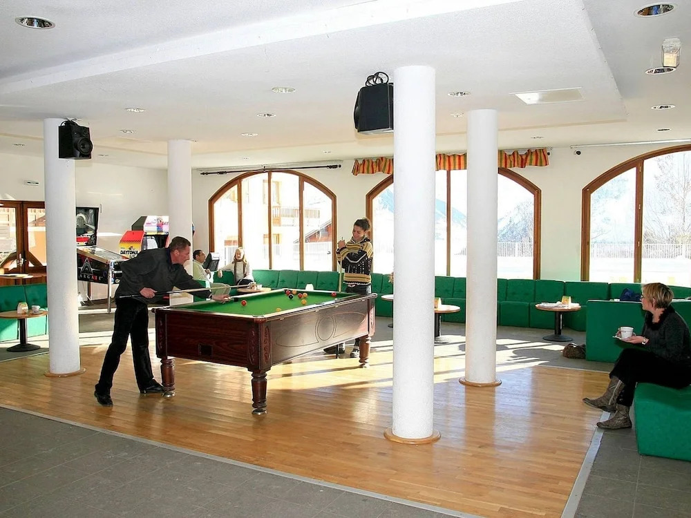 Traditional apartment on the slopes in St Jean d'Arves