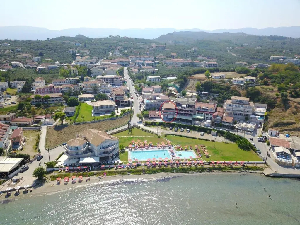 Level 3 Sea View Studio