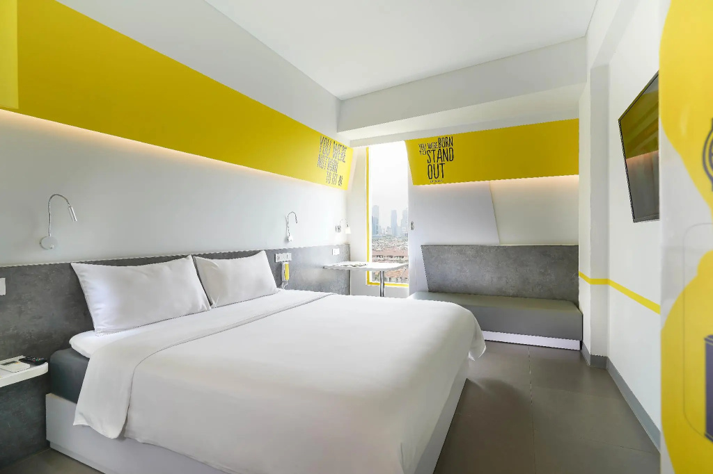 YELLO Hotel Manggarai Jakarta