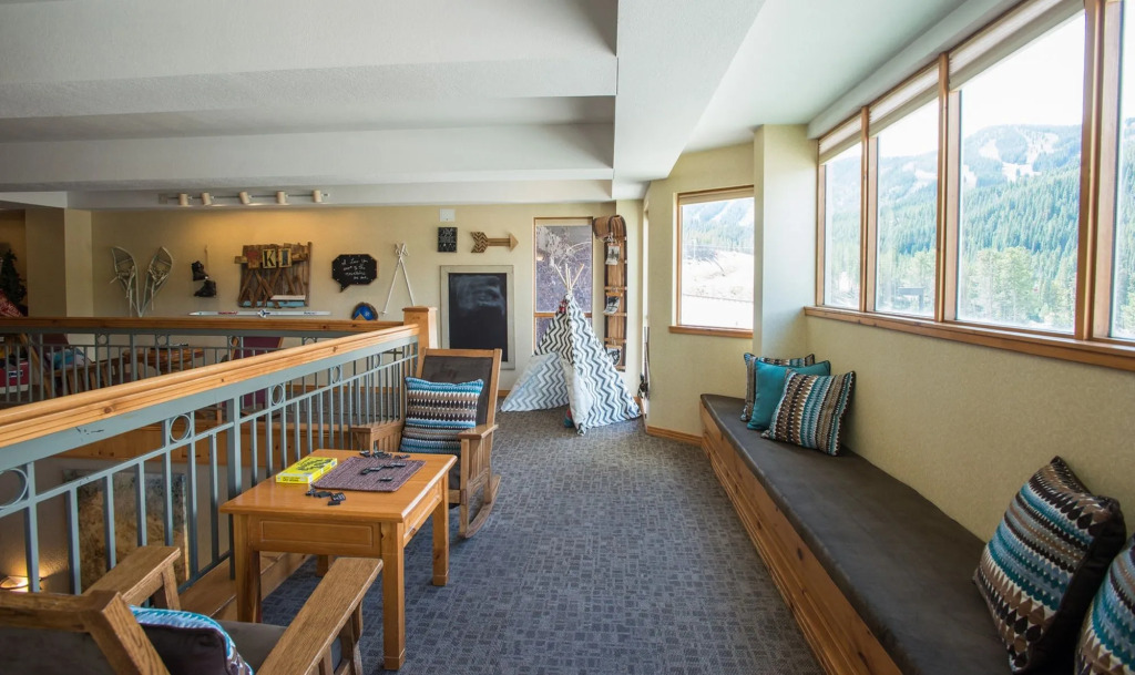 Winter Park Mountain Lodge