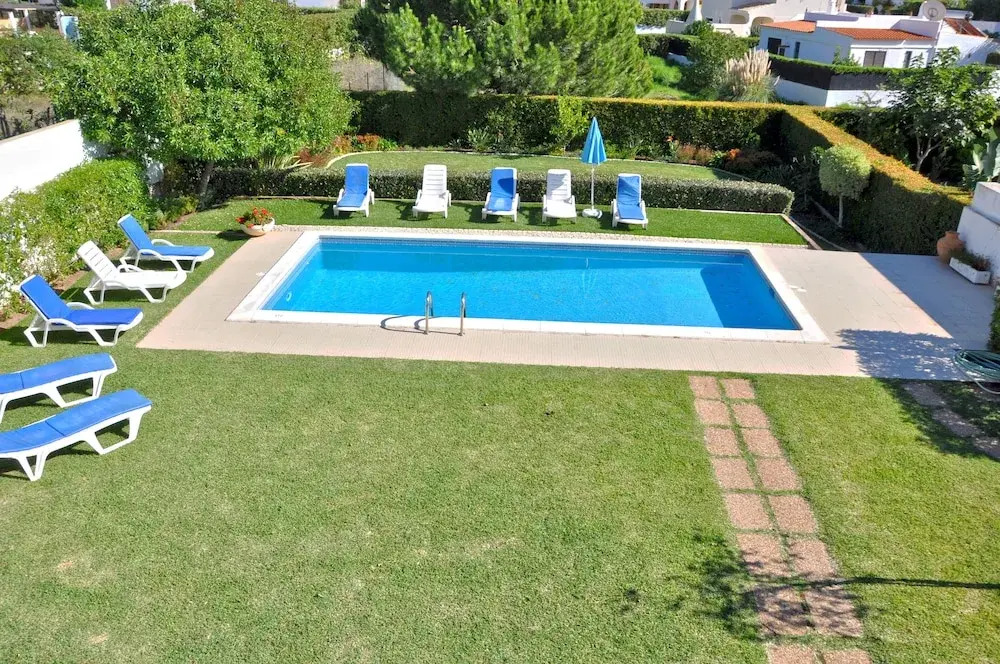 Old Village Area, Your Perfect Vilamoura Getaway, Private Pool, AC & Wifi