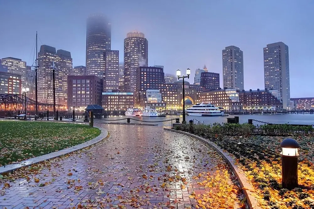 Luxury Condo 4 Bed 2 Bath Downtown Boston Sleeps 8