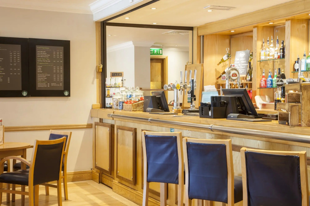 Holiday Inn Leeds-Wakefield M1 Jct40 by IHG