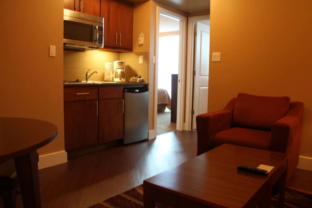 Rosedale Condominiums