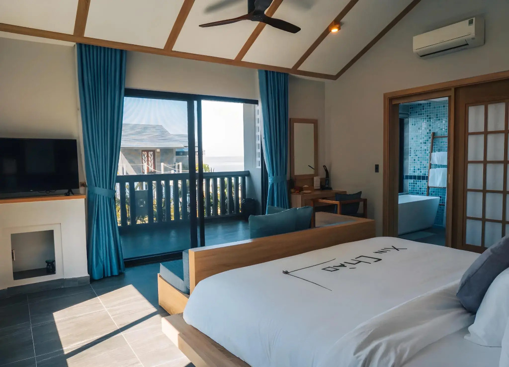 Vedana Lagoon Resort & Spa