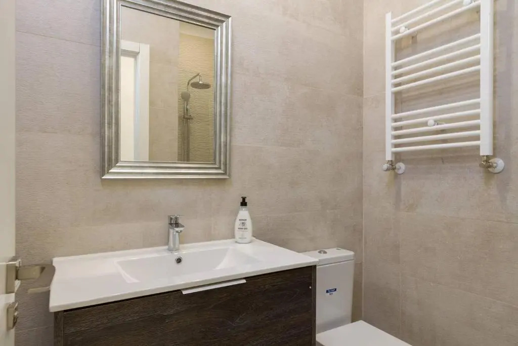 Marvelous Apartment of 3 Bedrooms near La Latina by Batuecas